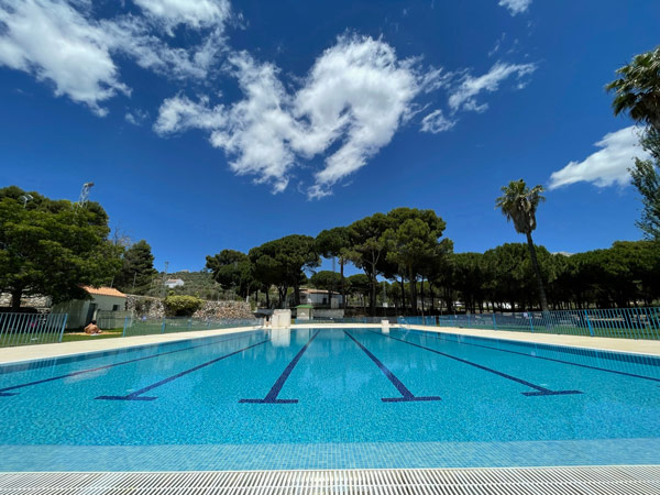 Piscina Municipal de Yunquera